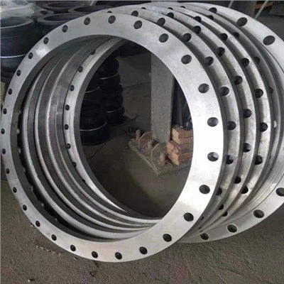 Plochá čelní příruba